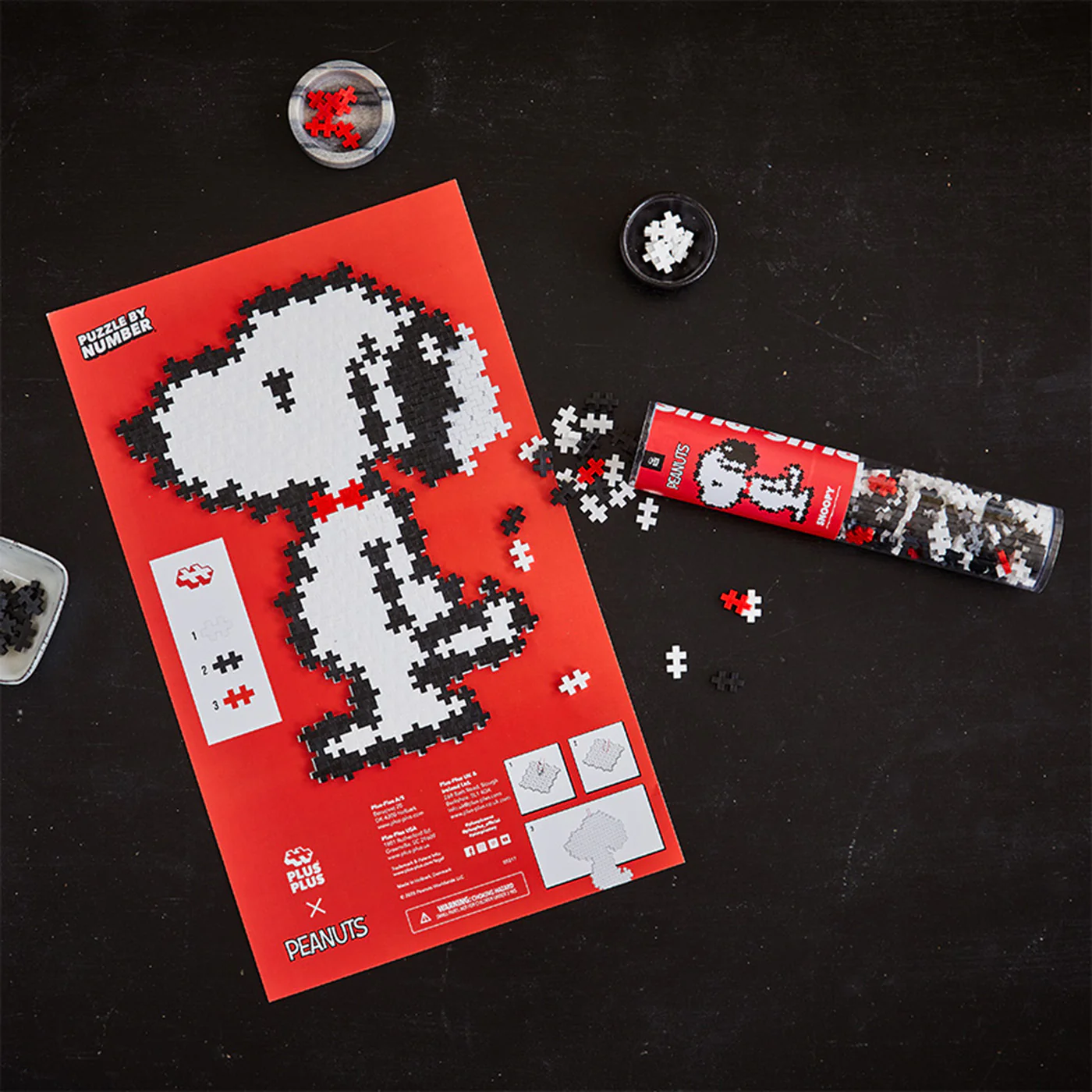 Plus-Plus Snoopy 275 pc Puzzle by Number Tube - Image 3